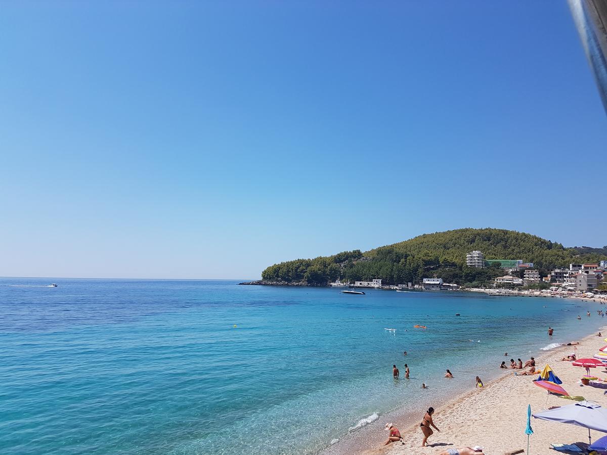 Bourbos Summer Rooms Himare Bagian luar foto